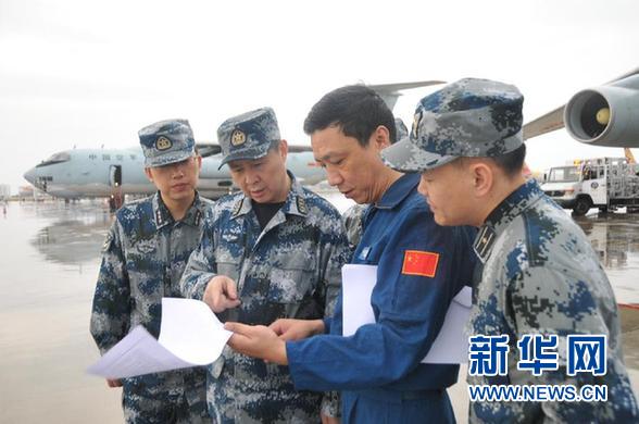 （搜尋馬航370航班&middot;圖文互動）（1）中國空軍3架運(yùn)輸機(jī)抵達(dá)馬來西亞 將展開海外搜救行動 