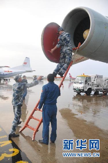 （搜尋馬航370航班&middot;圖文互動）（6）中國空軍3架運(yùn)輸機(jī)抵達(dá)馬來西亞 將展開海外搜救行動 