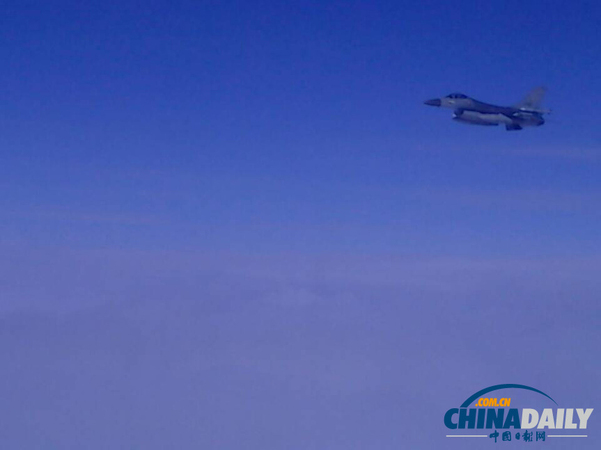 荷蘭皇家空軍2架戰(zhàn)機為習(xí)近平主席專機護航