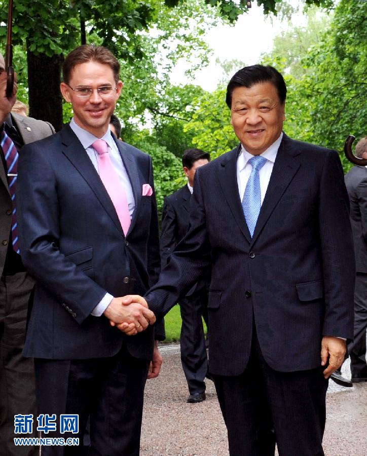 6月12日，中共中央政治局常委、中央書記處書記劉云山在赫爾辛基會見芬蘭總理卡泰寧。 新華社記者饒愛民攝