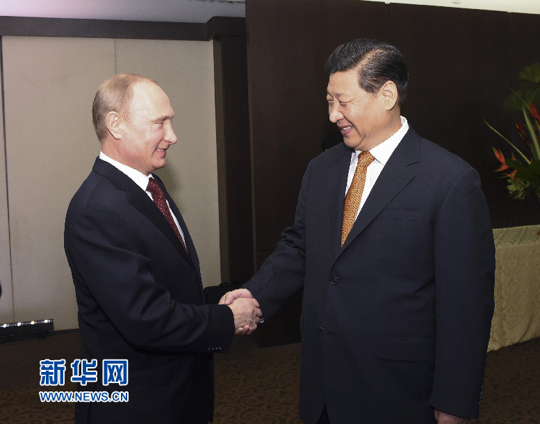 7月14日，國(guó)家主席習(xí)近平在巴西福塔萊薩會(huì)見俄羅斯總統(tǒng)普京。新華社記者李學(xué)仁攝