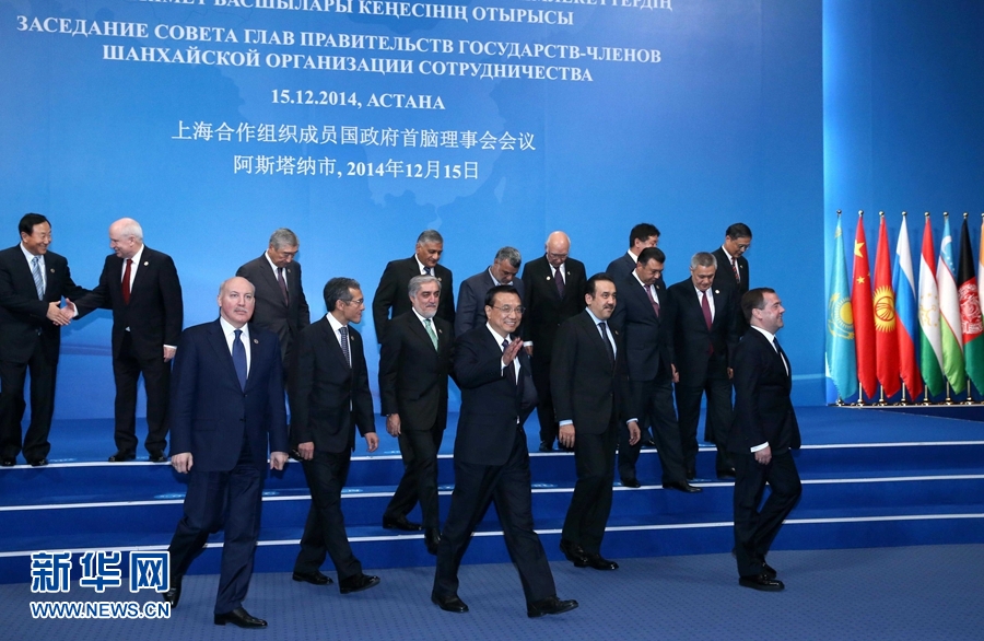 12月15日，中國國務院總理李克強在阿斯塔納出席上海合作組織成員國政府首腦理事會第十三次會議。 新華社記者 龐興雷 攝