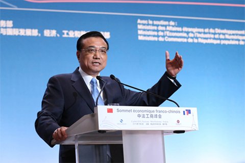 李克強(qiáng)總理2日在中法工商峰會(huì)演講時(shí)表示，中法建交50年來(lái)，兩國(guó)關(guān)系積累了寶貴經(jīng)驗(yàn)，未來(lái)50年的中法關(guān)系將更燦爛輝煌。中國(guó)政府網(wǎng)