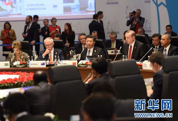 11月15日，國家主席習(xí)近平在土耳其安塔利亞出席二十國集團(tuán)領(lǐng)導(dǎo)人第十次峰會第一階段會議。 新華社記者李學(xué)仁攝 