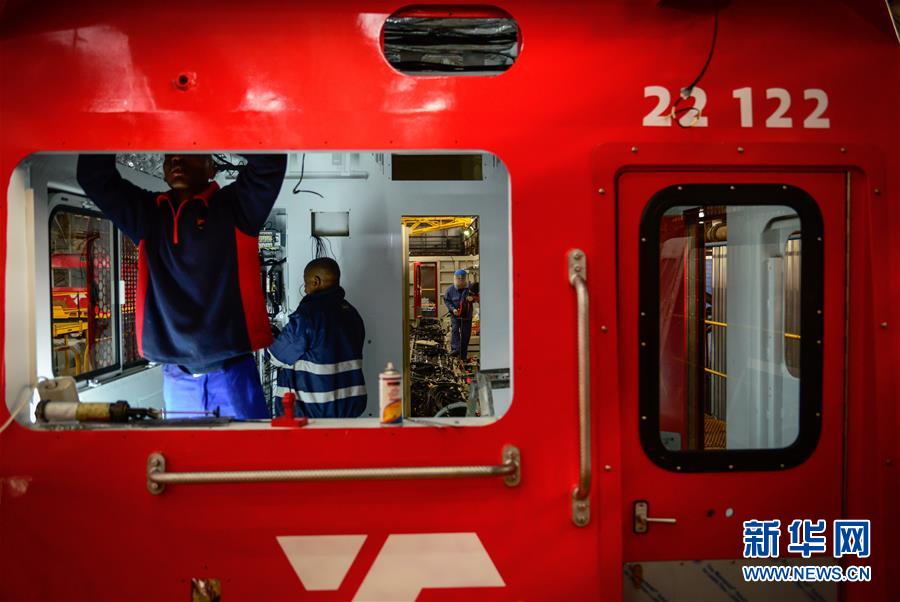 （新華全媒頭條&middot;圖文互動）（5）書寫發(fā)展合作大文章　推動全球治理新變革&mdash;&mdash;習(xí)近平主席中東非洲之行前瞻