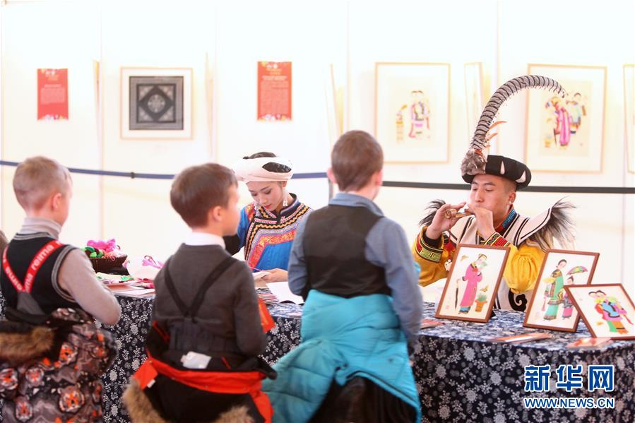 （新華全媒頭條&middot;出訪&middot;側(cè)記&middot;圖文互動）（4）你好老朋友！開啟新時代！&mdash;&mdash;習(xí)近平主席和普京總統(tǒng)引領(lǐng)中俄全面戰(zhàn)略協(xié)作伙伴關(guān)系邁入新時代