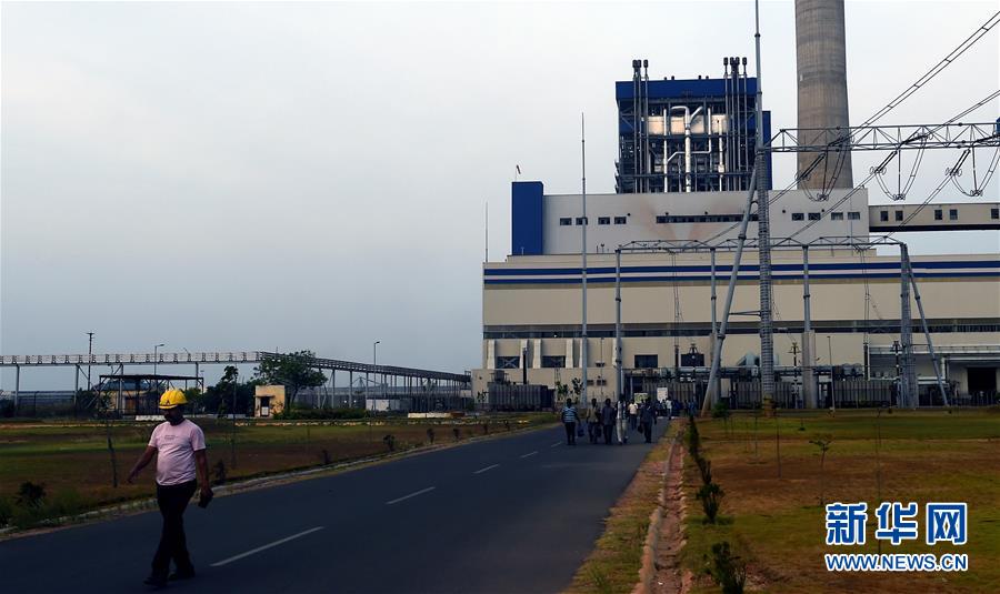 （新華全媒頭條&middot;圖文互動）（7）特稿：為互利合作注入新動力　為互聯(lián)互通開辟新空間&mdash;&mdash;寫在習(xí)近平主席赴印度出席中印領(lǐng)導(dǎo)人第二次非正式會晤并對尼泊爾進行國事訪問之際