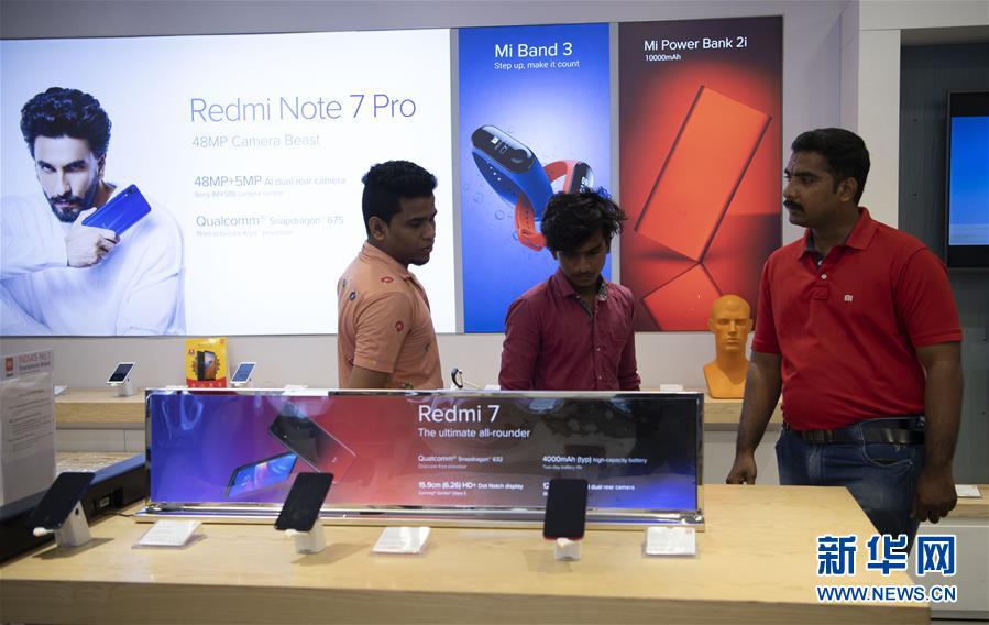 （習(xí)近平出訪配合稿&middot;圖文互動(dòng)）（5）特稿：電影、瑜伽、智能手機(jī)&mdash;&mdash;中印兩個(gè)文明古國(guó)交往&ldquo;新故事&rdquo;