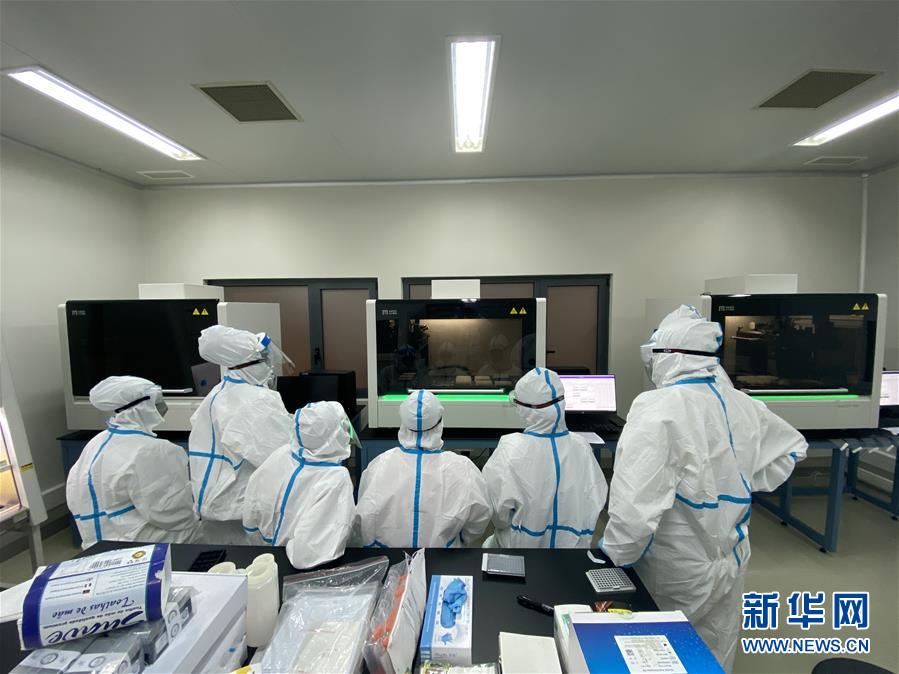 （國際）（13）患難見真情&mdash;&mdash;中非書寫團(tuán)結(jié)抗疫時代佳話