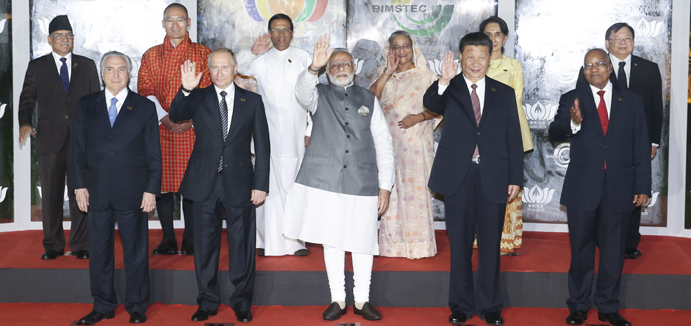 習近平出席金磚國家領導人同&ldquo;環(huán)孟加拉灣多領域經(jīng)濟技術合作倡議&rdquo;成員國領導人對話會