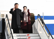 習(xí)近平對(duì)瑞士進(jìn)行國(guó)事訪問(wèn)、出席世界經(jīng)濟(jì)論壇2017年年會(huì)并訪問(wèn)瑞士國(guó)際組織（2017.1.15-2017.1.18）