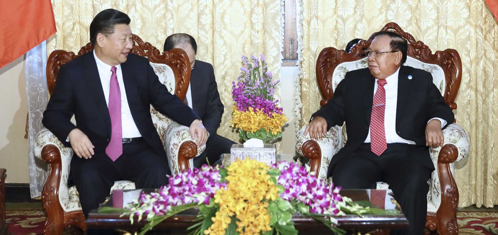 習(xí)近平同老撾人民革命黨中央委員會(huì)總書(shū)記、國(guó)家主席本揚(yáng)舉行會(huì)談