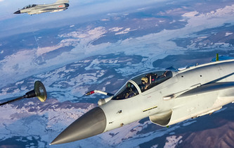 2017軍旅影像：這一年，中國戰(zhàn)機(jī)很忙